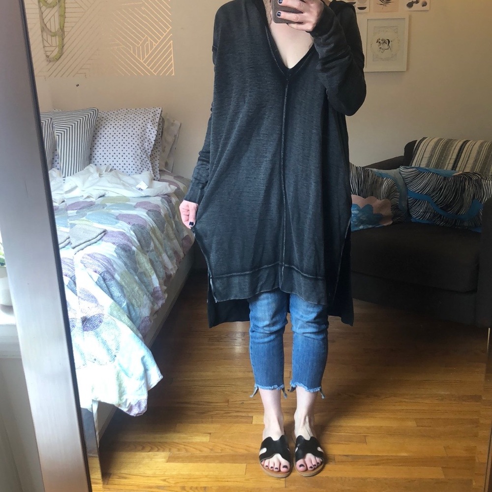 NWOT ✨FREE PEOPLE ✨ slouchy, soft  gray hoodie 🤍